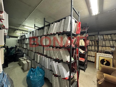 Foto Magazzino in Piazza John Fitzgerald Kennedy 2, La Spezia Ospedale