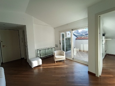 Foto Appartamento a Brescia Loggia - Garibaldi di 80 m² con 2 locali