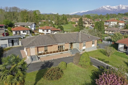 Foto Villa unifamiliare in via Giacomo Tinetti  4, San Martino Canavese