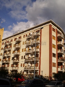 Foto Appartamento in viale regina elena  125, Messina Libertà di 115 m²