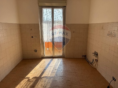 Foto Appartamento in via circonvallazione, Momo Centro di 108 m² in vendita