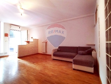 Foto Appartamento a Ancona Posatora di 80 m² con 4 locali in vendita