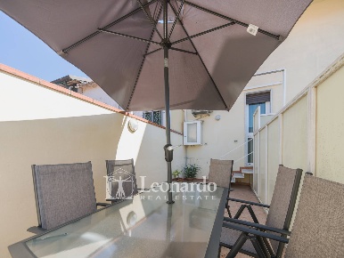 Foto Appartamento in via D'Annunzio, Viareggio Centro di 150 m² in vendita
