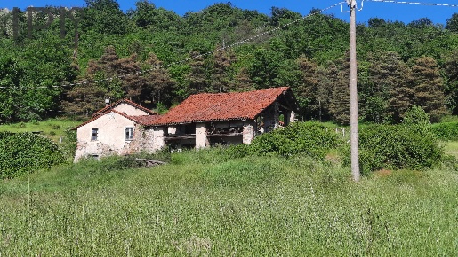 Foto Rustico in loc. recoaro, Cairo Montenotte di 300 m² con 8 locali
