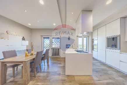 Foto Appartamento in Via Dei Berio, Roma Alessandrino - Torre Spaccata