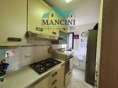 Foto Casa indipendente in Santa lucia, Jesi di 95 m² con 4 locali
