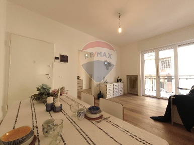 Foto Appartamento in Via Clara Maffei, Bergamo Stazione di 65 m² in vendita