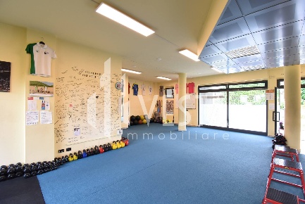 Foto Negozio in Via Colombo Mons. Federico 3 23807 Merate LC, Merate Centro