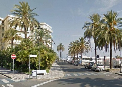 Foto Appartamento in viale italia, Albenga Centro di 45 m² con 2 locali