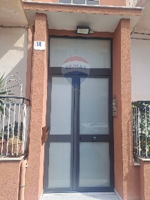 Foto Appartamento in via Acitrezza, Catania Picanello di 105 m² in vendita