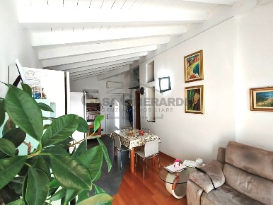 Foto Appartamento in Via G. Mazzini  1/b, Ponte San Pietro di 75 m²