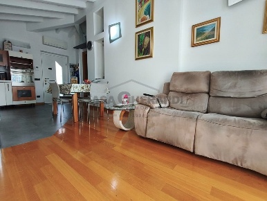 Foto Appartamento in Via G. Mazzini  1/b, Ponte San Pietro di 75 m²