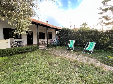 Foto Villa unifamiliare a Catanzaro Villaggio Le Roccelle di 75 m²
