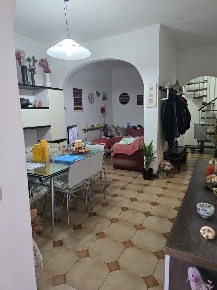 Foto Case semi ndipendenti a Castelnuovo Magra Colombiera Molicciara
