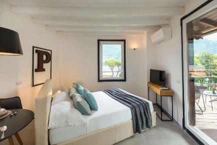Foto Appartamento in Via Delle Frazioni 2, Laglio di 36 m² con 1 locali