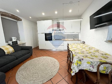 Foto Appartamento a Calcinato Centro di 84 m² con 2 locali in vendita