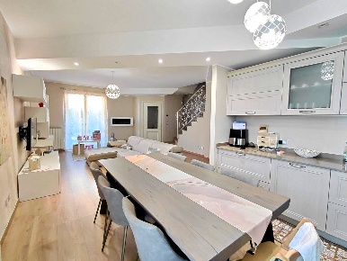 Foto Villa a schiera in Via Veneto, Villa Carcina Centro di 170 m²