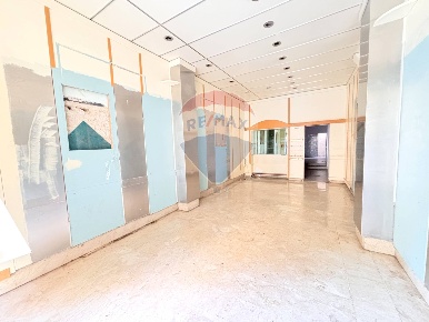 Foto Locale commerciale a Palermo Libertà - Villabianca di 55 m² in affitto