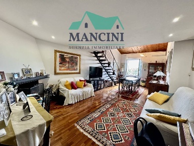 Foto Appartamento in VIA OREFICI, Jesi San Giuseppe di 143 m² con 5 locali