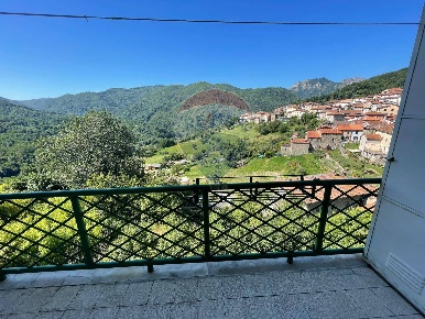 Foto Appartamento a San Marcello Piteglio Popiglio di 87 m² con 6 locali