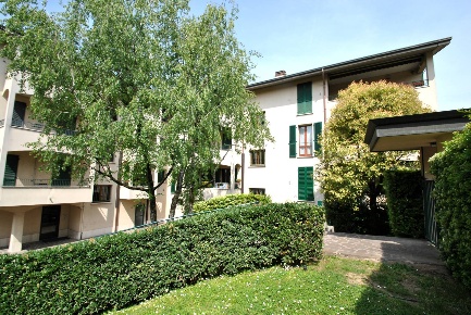 Foto Appartamento in Via Isarco, Vimercate Oreno, Velasca di 100 m²