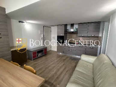 Foto Appartamento in Via Dei Carrettieri, Bologna Saragozza fuori Porta