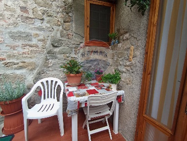Foto Case semi ndipendenti a Bagni di Lucca Benabbio di 62 m² con 4 locali