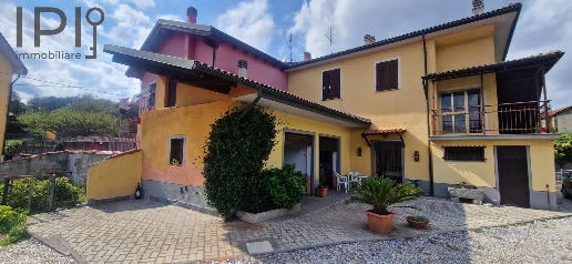 Foto Case semi ndipendenti in Corso Marconi, Cairo Montenotte Centro