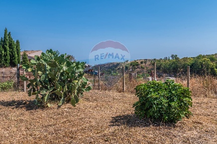 Foto Terreno residenziale in Via Veronese, Grammichele di 1290 m²