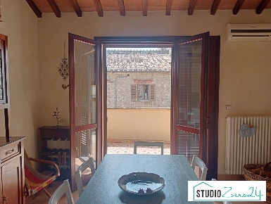Foto Appartamento a Narni di 75 m² con 5 locali in vendita