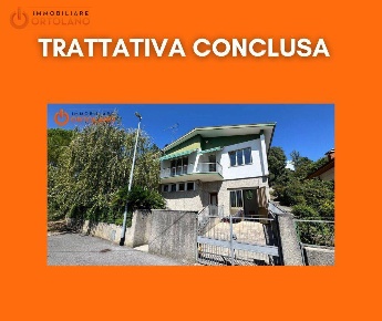 Foto Casa indipendente in Via Brigata Messina, Monfalcone Centro di 150 m²