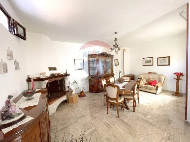 Foto Casa indipendente a Castellammare del Golfo Centro di 140 m²
