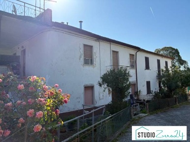 Foto Appartamento a Narni di 80 m² con 3 locali in vendita