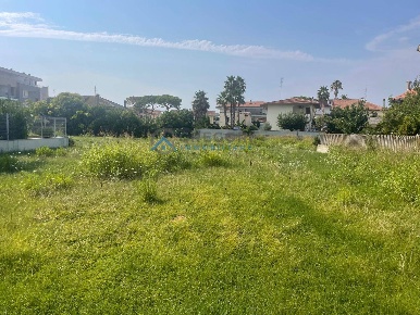 Foto Terreno residenziale a Martinsicuro Centro di 1270 m² in vendita