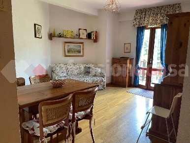 Foto Appartamento in Via Aremogna 4, Roccaraso Centro di 47 m² con 3 locali
