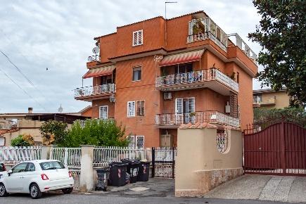 Foto Appartamento in Varzi, Roma Ottavia di 135 m² con 3 locali in vendita