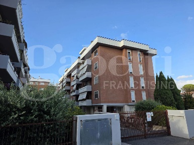 Foto Appartamento in Via Cesare Pascoletti 29, Roma Pisana - Bravetta