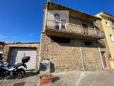Foto Casa indipendente in Canetti, Roma Bufalotta di 200 m² con 3 locali