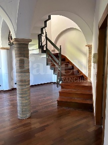 Foto Casa indipendente a Solarolo di 260 m² con 5 locali in vendita