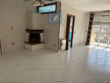 Foto Appartamento in Einaudi, Mentana Centro di 95 m² con 3 locali