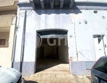 Foto Laboratorio in Via roma 208, Sannicola Centro di 110 m² con 2 locali