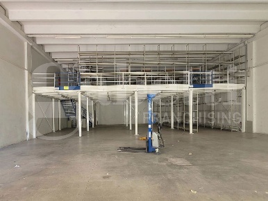 Foto Magazzino in Strada STATALE ADRIATICA 13, San Benedetto del Tronto