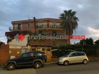 Foto Appartamento in Via Novaluce 68, Tremestieri Etneo Canalicchio Tivoli