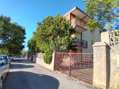 Foto Appartamento in Via Verga, Zumpano Malavicina di 120 m² con 4 locali