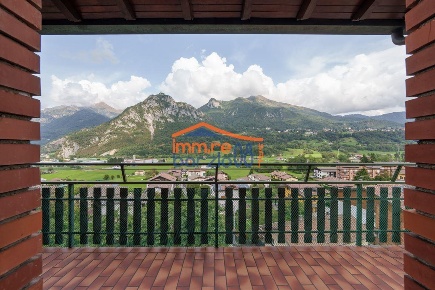 Foto Appartamento a Pasturo di 84 m² con 3 locali in vendita