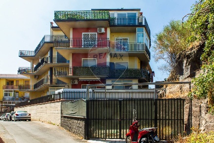 Foto Appartamento in Via Badia, Catania San Giovanni Galermo di 69 m²
