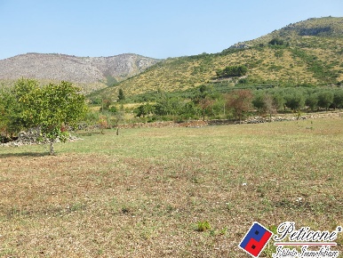 Foto Terreno agricolo in Via Pietra Grossa, Fondi di 4244 m² in vendita