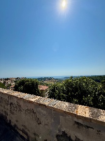 Foto Casa indipendente a Altidona Centro di 350 m² con 10 locali in vendita