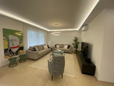 Foto Villa unifamiliare in via leoncavallo, Pietrasanta di 250 m²