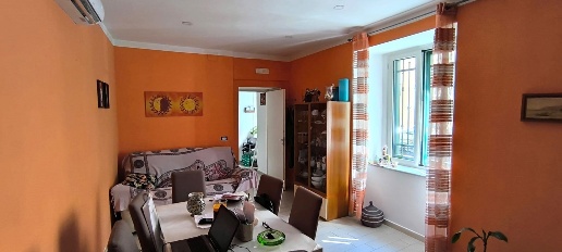 Foto Appartamento in M. Renato Imbriani, Napoli Tribunali di 65 m²